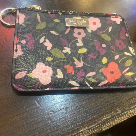 KATE SPADE FLORAL KEYCHAIN Wallet COTTAGECORE 14K GOLD-TOUCHED BLACK WHITE LUX - Picture 7 of 9